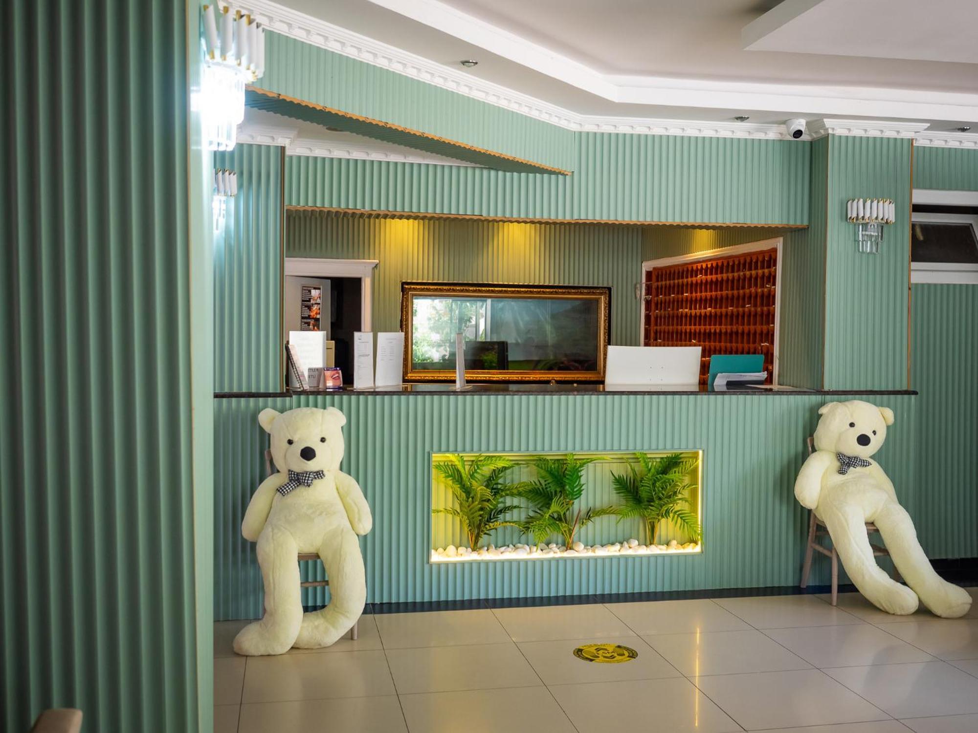 אלאניה Sun Fire Beach Hotel מראה חיצוני תמונה