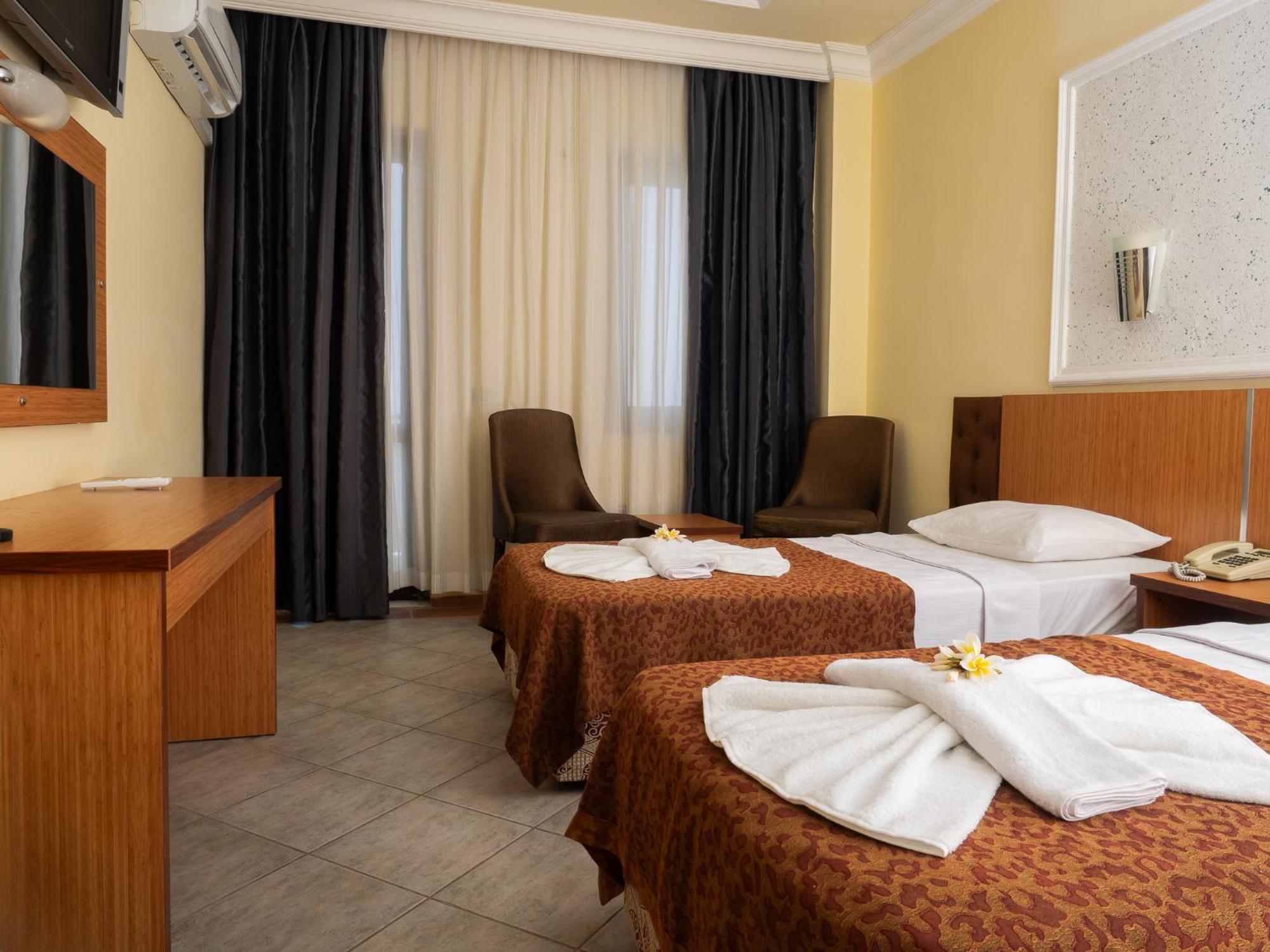 אלאניה Sun Fire Beach Hotel מראה חיצוני תמונה