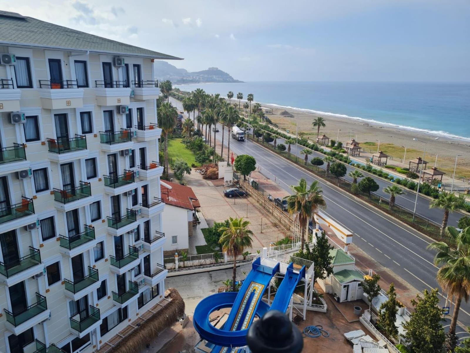 אלאניה Sun Fire Beach Hotel מראה חיצוני תמונה